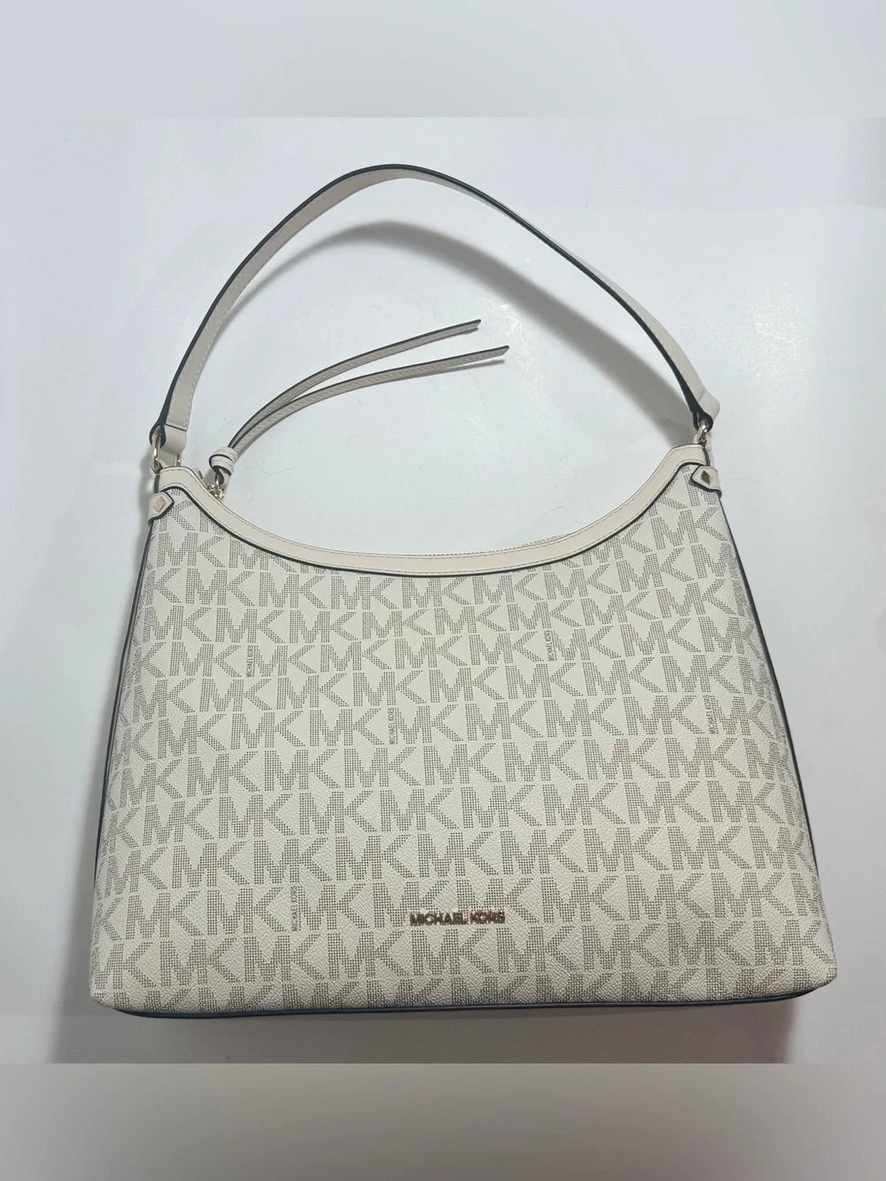 Michael Kors Vanilla Multi Signature Logo Shoulder Bag NWT MSRP $398